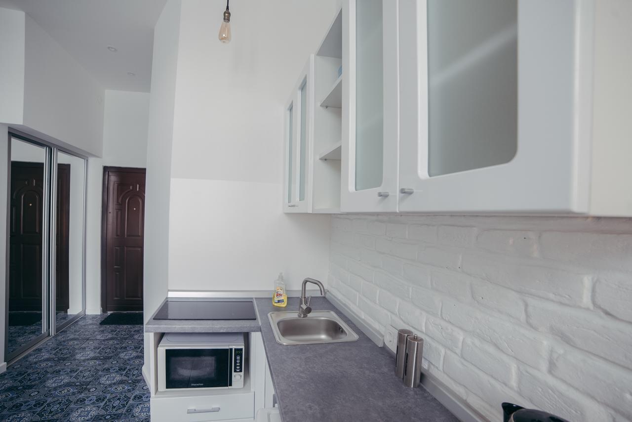 Студия С Дизайнерским Ремонтом Lviv Exterior foto